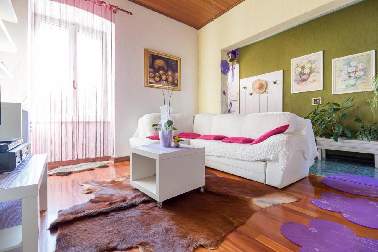Appartamento Kuca Za Odmor Lucy Pola Esterno foto